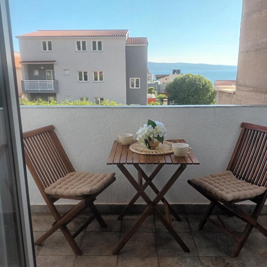 Apartments Monika Omis Exterior photo